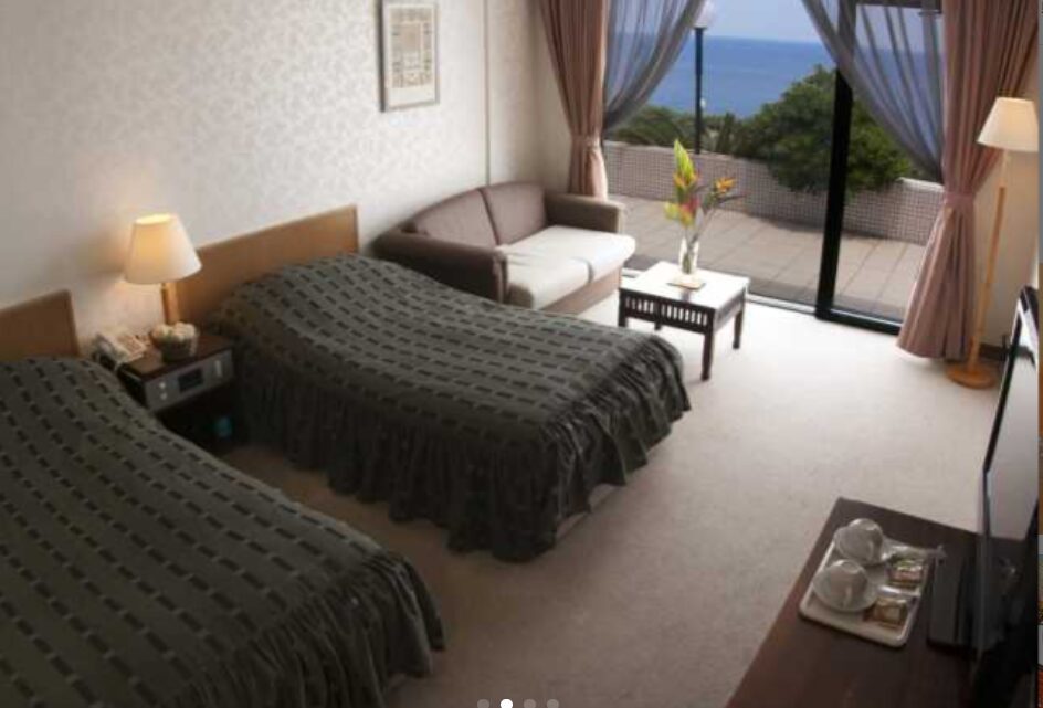 ホテル アズーロ