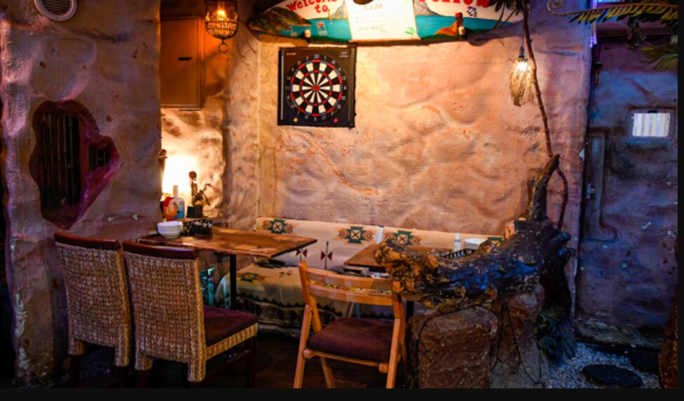 Bar & Kitchen Fellow