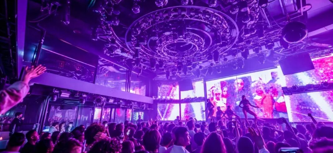 WARP SHINJUKU（ワープ新宿）