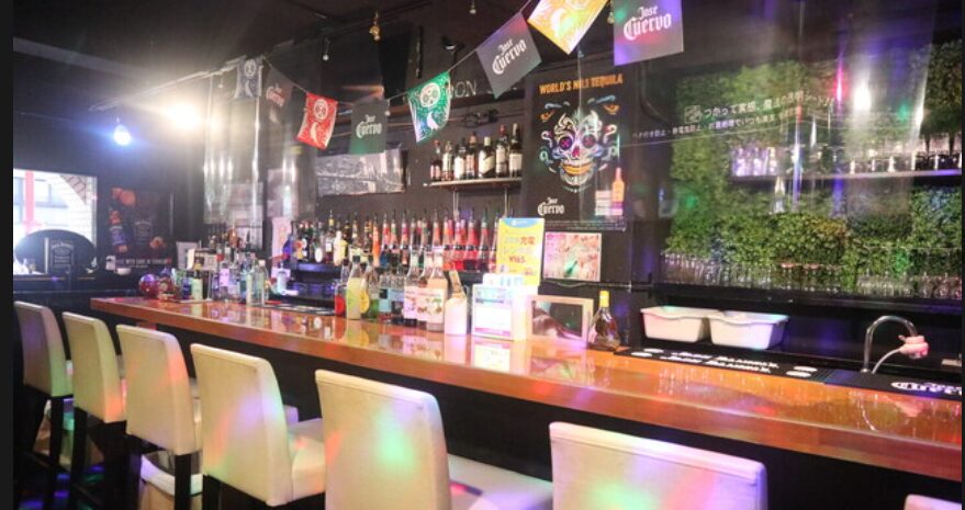 bar moonwalk 西早稲田店