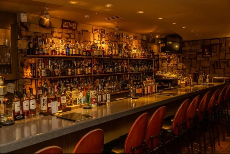 BAR Mr.TANAKA(バー ミスタータナカ)