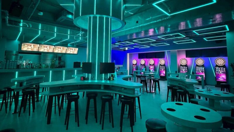 ASOBIBAR（アソビバー）天神大名店