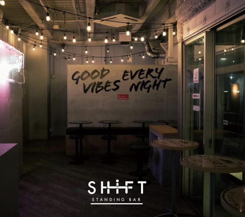 STANDING BAR SHIFT (シフト)