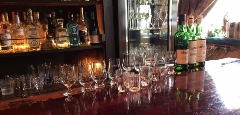 Falucca bar（ファルッカ バー）