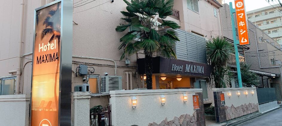 HOTEL MAXIM