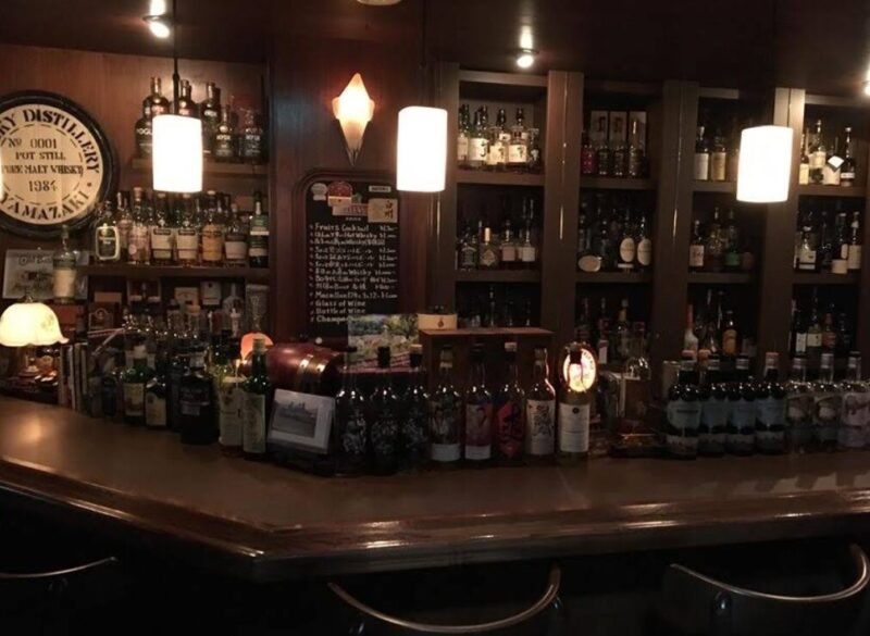 bar Parkmore（パークモア）
