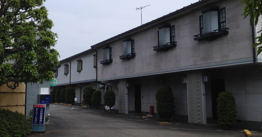 ホテルガーデン伏見三ツ木邸