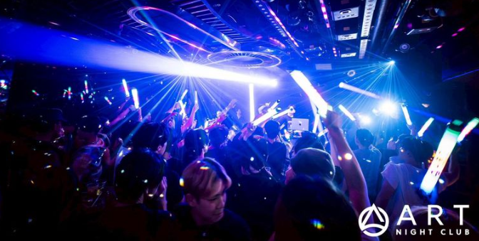 ART NIGHT CLUB(アートナイトクラブ)