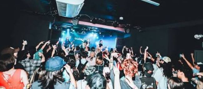LIVEHOUSE & HARDCORE BAR HOOD